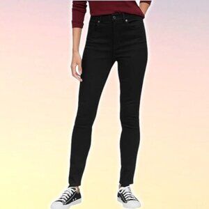 NWT GAP High Rise Universal Legging Denim Sz 25 Black